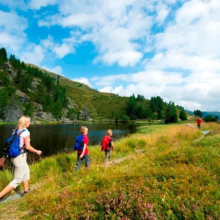 戈特劳德宾馆 招待所 3*